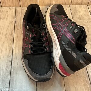 ASICS women running tennis shoes